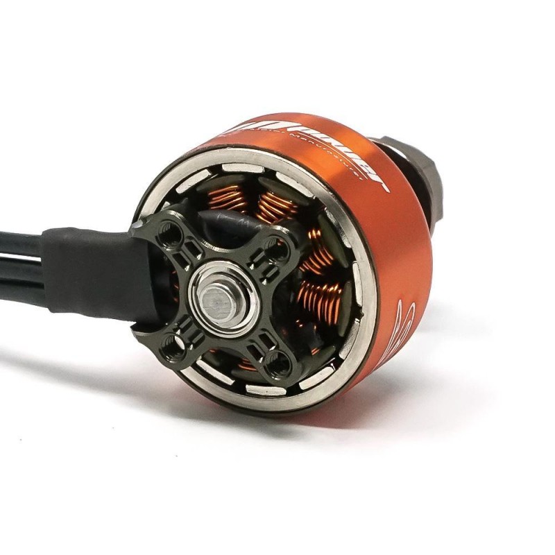 Rcinpower سموكس 1507 Plus 2680 - مراجعة Drone Racing Motor وسعره